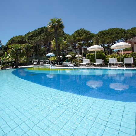 Hotel Delle Nazioni Lignano Sabbiadoro Extérieur photo