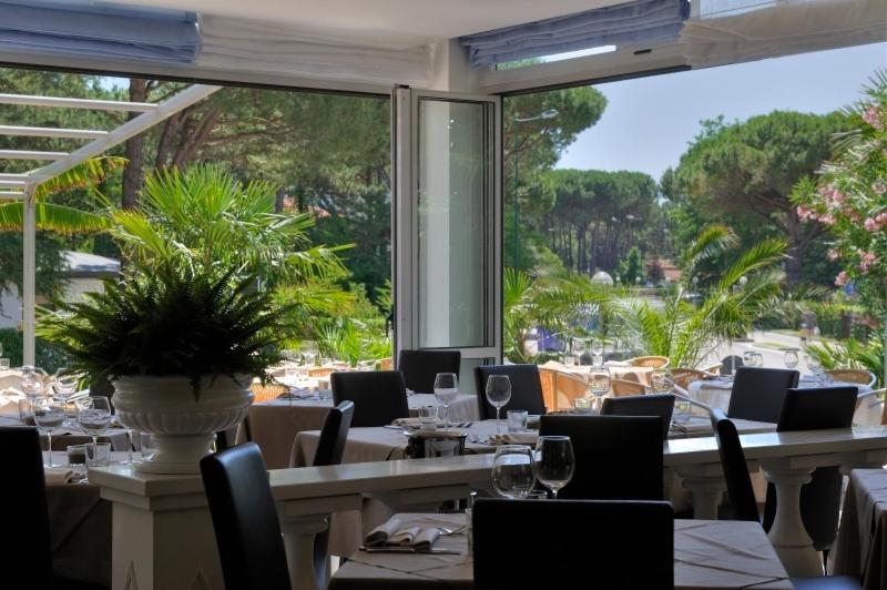 Hotel Delle Nazioni Lignano Sabbiadoro Extérieur photo