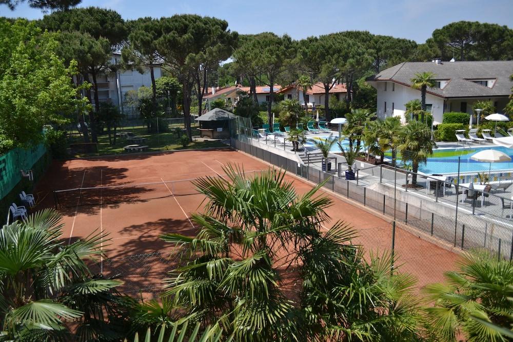 Hotel Delle Nazioni Lignano Sabbiadoro Extérieur photo