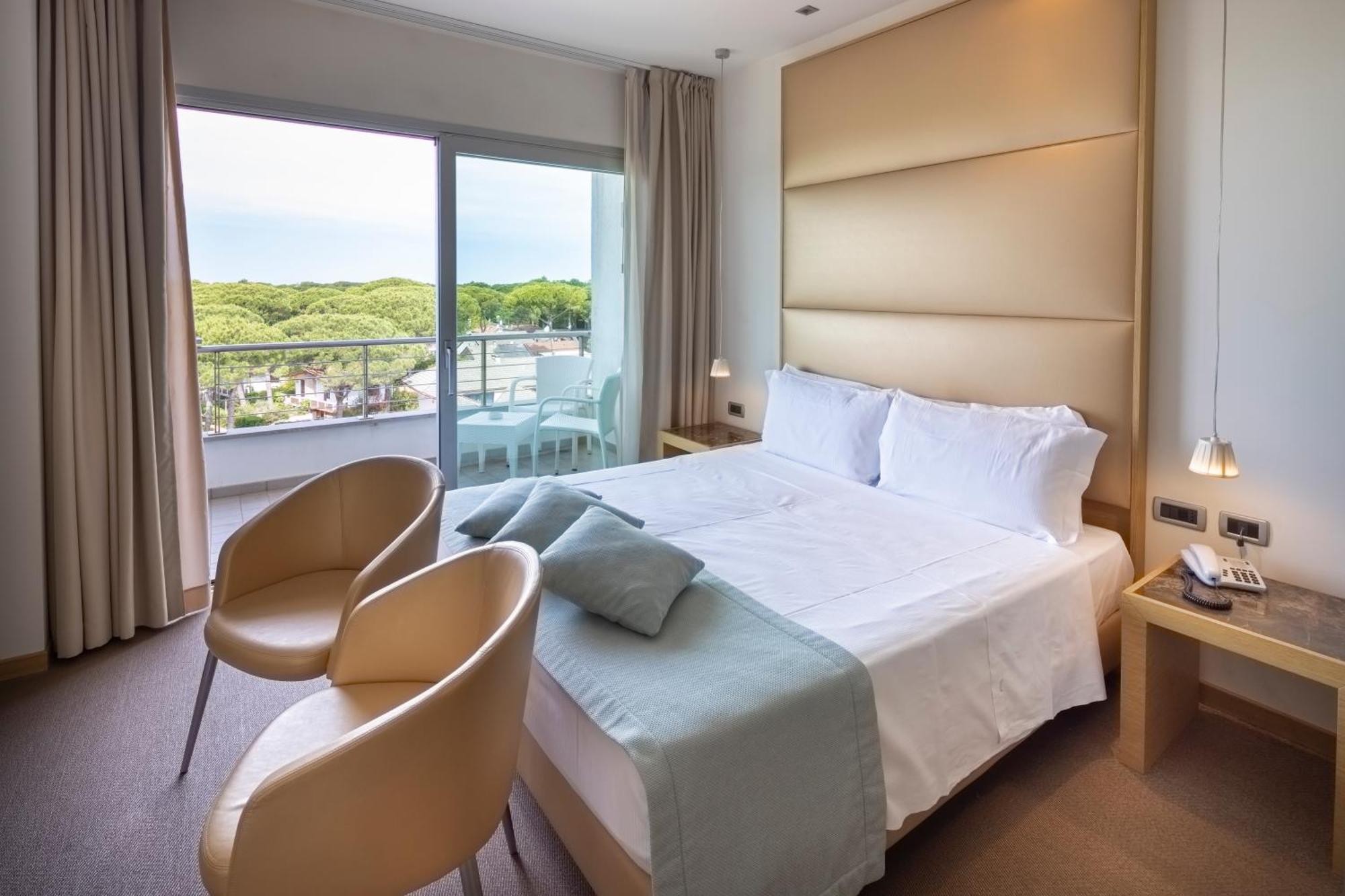 Hotel Delle Nazioni Lignano Sabbiadoro Extérieur photo