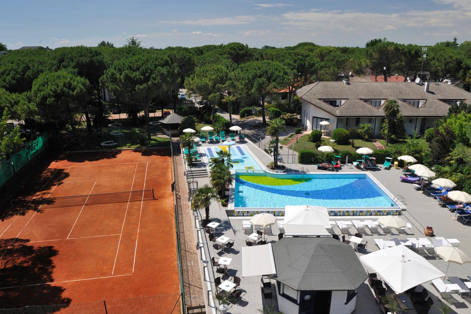 Hotel Delle Nazioni Lignano Sabbiadoro Extérieur photo
