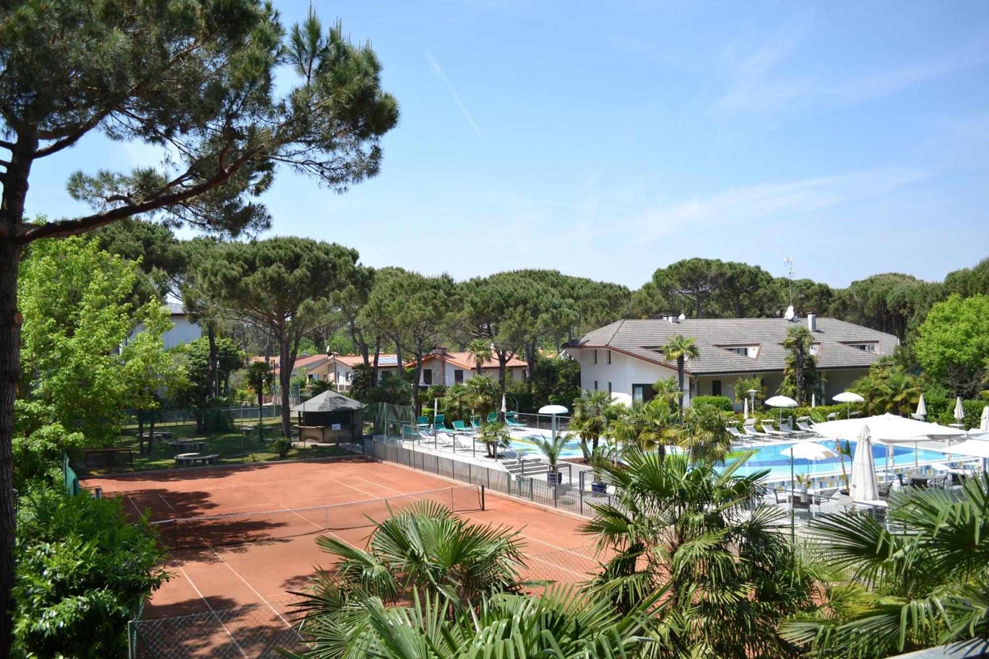 Hotel Delle Nazioni Lignano Sabbiadoro Extérieur photo