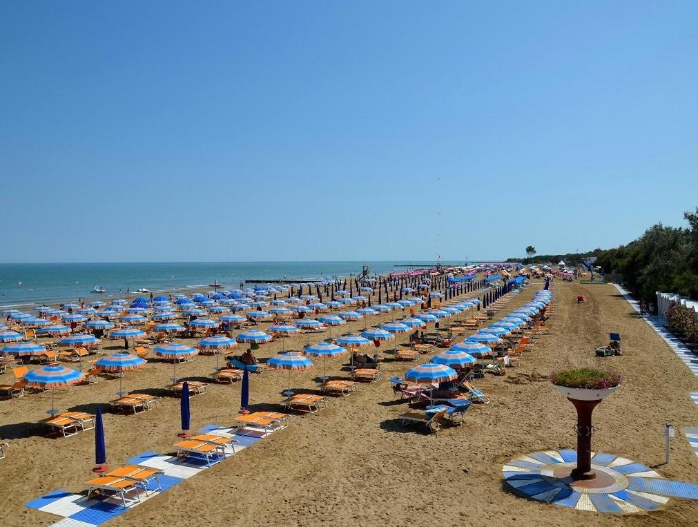 Hotel Delle Nazioni Lignano Sabbiadoro Extérieur photo